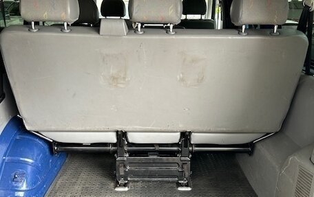 Volkswagen Transporter T5 рестайлинг, 2005 год, 1 400 000 рублей, 13 фотография
