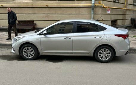 Hyundai Solaris II рестайлинг, 2019 год, 1 350 000 рублей, 6 фотография