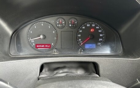 Volkswagen Transporter T5 рестайлинг, 2005 год, 1 400 000 рублей, 12 фотография