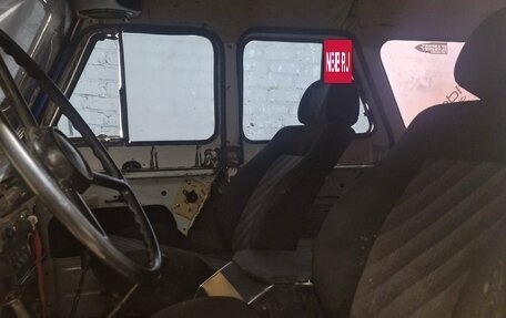 ЛуАЗ 3151, 1995 год, 325 000 рублей, 6 фотография