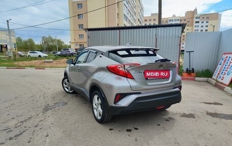 Toyota C-HR I рестайлинг, 2019 год, 1 950 000 рублей, 4 фотография