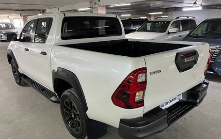 Toyota Hilux VIII, 2020 год, 5 450 000 рублей, 8 фотография