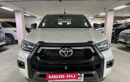 Toyota Hilux VIII, 2020 год, 5 450 000 рублей, 3 фотография