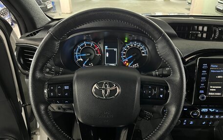 Toyota Hilux VIII, 2020 год, 5 450 000 рублей, 15 фотография