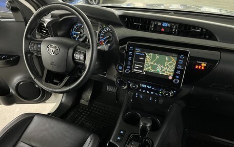 Toyota Hilux VIII, 2020 год, 5 450 000 рублей, 14 фотография