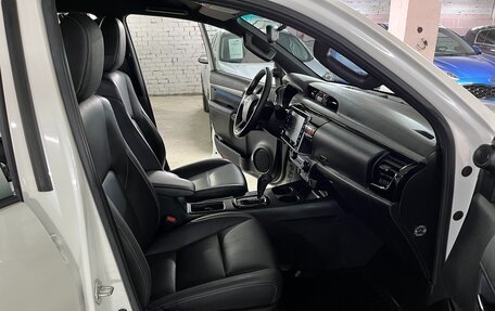 Toyota Hilux VIII, 2020 год, 5 450 000 рублей, 22 фотография
