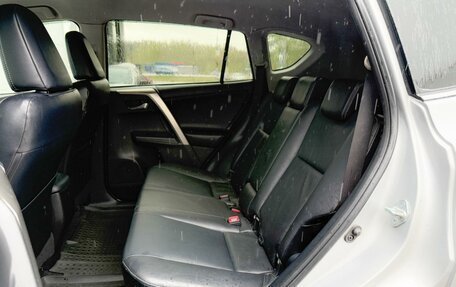 Toyota RAV4, 2015 год, 1 785 000 рублей, 9 фотография