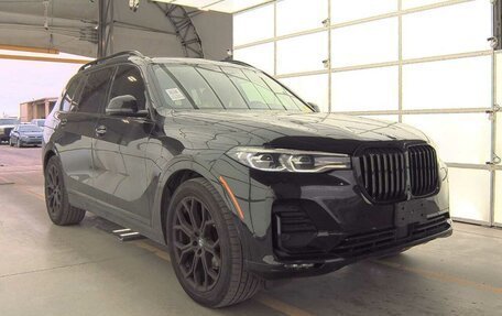 BMW X7, 2021 год, 6 100 000 рублей, 3 фотография