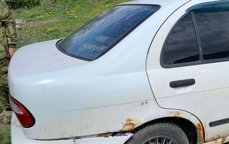 Nissan Almera, 1998 год, 80 000 рублей, 3 фотография