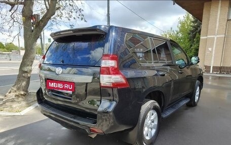 Toyota Land Cruiser Prado 150 рестайлинг 2, 2014 год, 3 300 000 рублей, 18 фотография