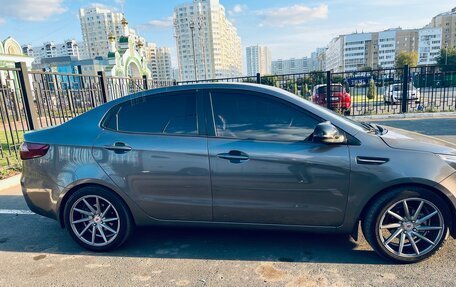 KIA Rio III рестайлинг, 2011 год, 900 000 рублей, 3 фотография