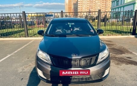 KIA Rio III рестайлинг, 2011 год, 900 000 рублей, 5 фотография