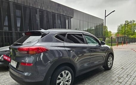 Hyundai Tucson III, 2019 год, 2 050 000 рублей, 4 фотография
