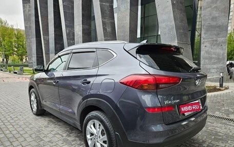 Hyundai Tucson III, 2019 год, 2 050 000 рублей, 6 фотография