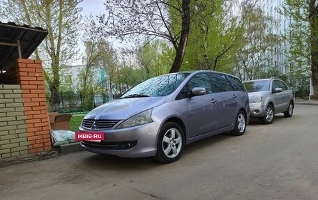 Mitsubishi Grandis, 2006 год, 590 000 рублей, 2 фотография