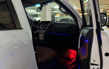 Toyota Land Cruiser Prado 150 рестайлинг 2, 2021 год, 6 577 000 рублей, 14 фотография