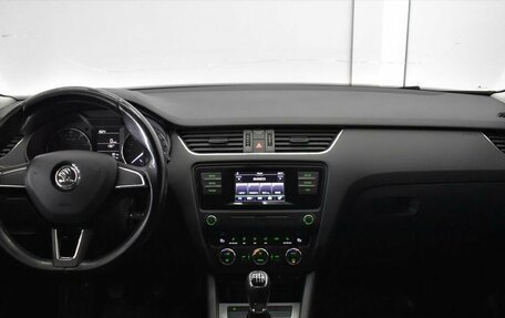Skoda Octavia, 2016 год, 1 095 000 рублей, 5 фотография
