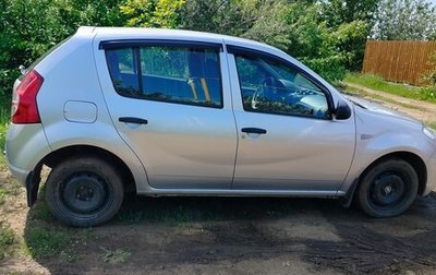 Renault Sandero I, 2014 год, 870 000 рублей, 1 фотография