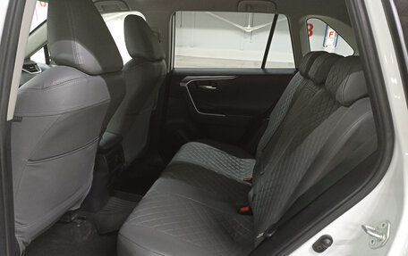 Toyota RAV4, 2021 год, 3 499 950 рублей, 12 фотография