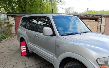 Mitsubishi Pajero III рестайлинг, 2002 год, 1 250 000 рублей, 2 фотография