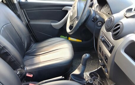 Renault Sandero I, 2014 год, 870 000 рублей, 4 фотография