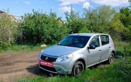 Renault Sandero I, 2014 год, 870 000 рублей, 3 фотография