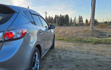 Mazda Axela, 2011 год, 1 050 000 рублей, 3 фотография