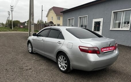 Toyota Camry, 2006 год, 820 000 рублей, 2 фотография