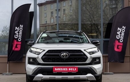 Toyota RAV4, 2025 год, 4 044 000 рублей, 2 фотография