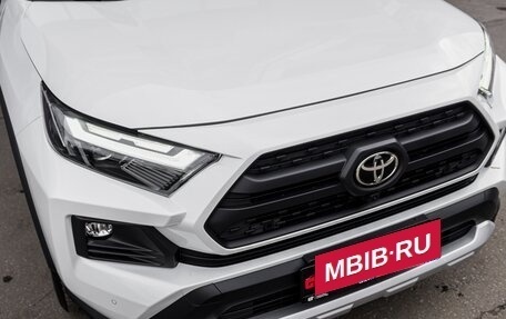 Toyota RAV4, 2025 год, 4 044 000 рублей, 10 фотография