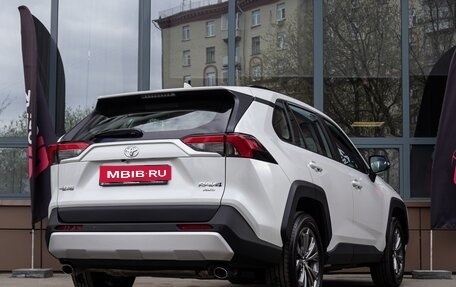 Toyota RAV4, 2025 год, 4 044 000 рублей, 5 фотография