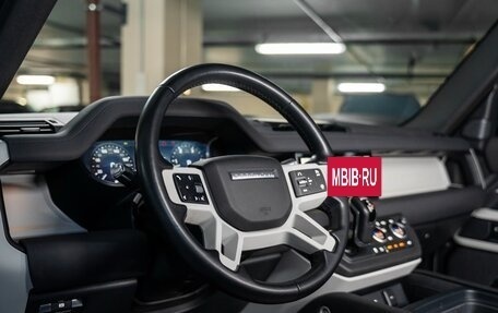 Land Rover Defender II, 2021 год, 8 000 000 рублей, 6 фотография