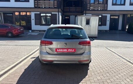 Volkswagen Passat B8 рестайлинг, 2018 год, 1 850 000 рублей, 4 фотография