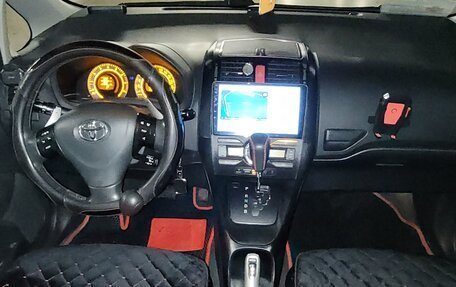 Toyota Auris II, 2008 год, 800 000 рублей, 24 фотография