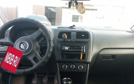 Volkswagen Polo VI (EU Market), 2013 год, 710 000 рублей, 3 фотография
