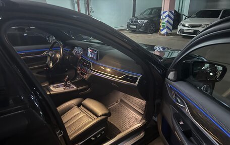 BMW 7 серия, 2016 год, 3 550 000 рублей, 11 фотография