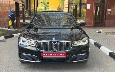BMW 7 серия, 2016 год, 3 550 000 рублей, 3 фотография