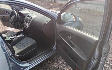 KIA cee'd I рестайлинг, 2008 год, 670 000 рублей, 13 фотография