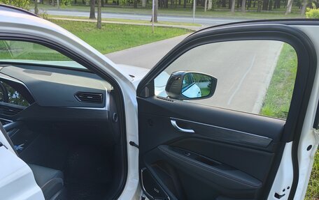 Geely Tugella FY11, 2023 год, 3 400 000 рублей, 9 фотография