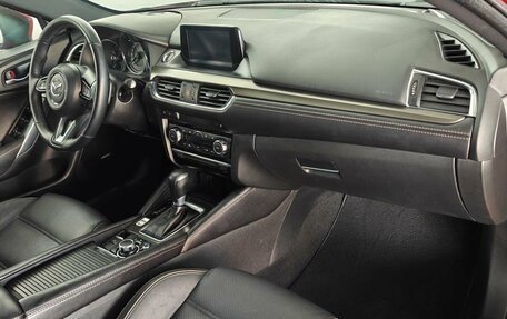 Mazda 6, 2016 год, 1 650 000 рублей, 11 фотография