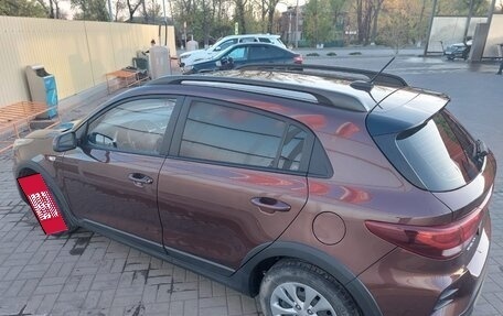 KIA Rio IV, 2022 год, 1 650 000 рублей, 2 фотография