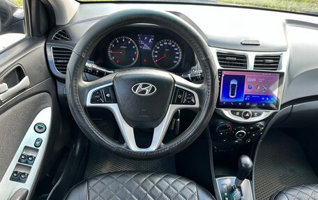 Hyundai Solaris II рестайлинг, 2012 год, 775 000 рублей, 9 фотография