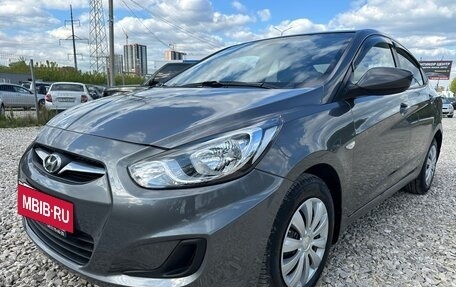 Hyundai Solaris II рестайлинг, 2012 год, 775 000 рублей, 3 фотография