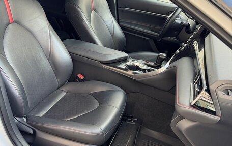 Toyota Camry, 2021 год, 3 600 000 рублей, 4 фотография