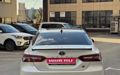 Toyota Camry, 2021 год, 3 600 000 рублей, 8 фотография