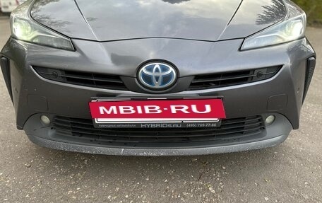 Toyota Prius IV XW50, 2020 год, 2 150 000 рублей, 17 фотография