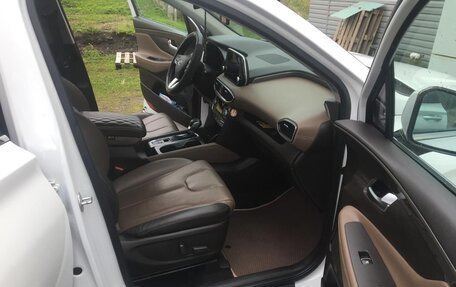 Hyundai Santa Fe IV, 2018 год, 3 200 000 рублей, 5 фотография