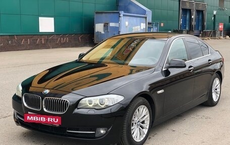 BMW 5 серия, 2012 год, 2 100 000 рублей, 2 фотография