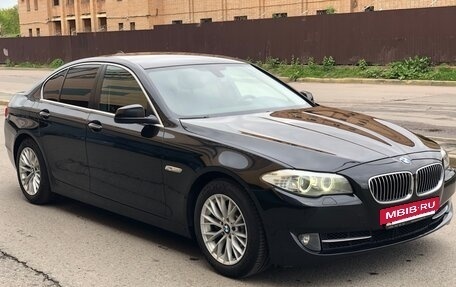 BMW 5 серия, 2012 год, 2 100 000 рублей, 3 фотография