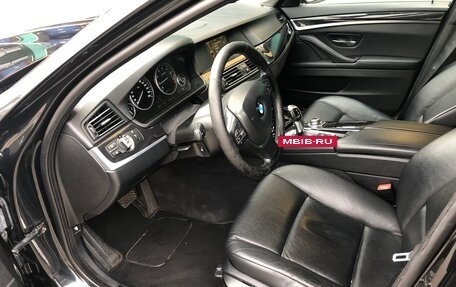BMW 5 серия, 2012 год, 2 100 000 рублей, 13 фотография